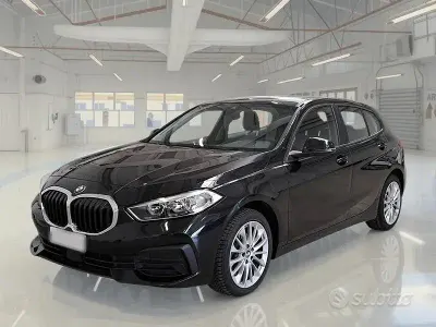 Usata BMW 120 Advantage 190 CV (139 kW) 2022 Nero Utilitaria