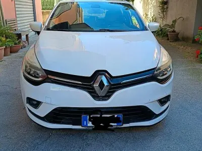 Usata Renault Clio IV 75 CV (55 kW) 2017 Bianco Berlina