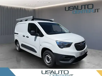 Usata Opel Combo Essentia 100 CV (73 kW) 2022 Monovolume