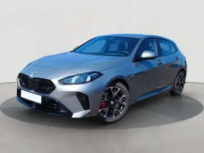 Usata BMW 120 M Sport 156 CV (114 kW) 2025 Skyscraper grigio Utilitaria