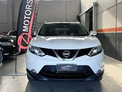 Usata Nissan Qashqai Acenta 116 CV (85 kW) 2015 Bianco SUV
