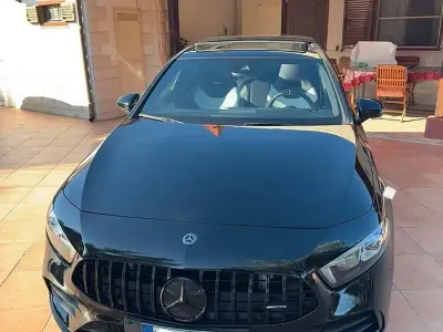 Usata Mercedes 180 AMG Line Premium 116 CV (85 kW) 2020 Nero Berlina