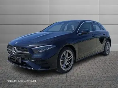 Begagnad Mercedes A250 Advanced Plus 218 HK (160 kW) 2025 Svart Halvkombi
