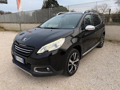 Usata Peugeot 2008 Allure 99 CV (72 kW) 2016 Nero SUV
