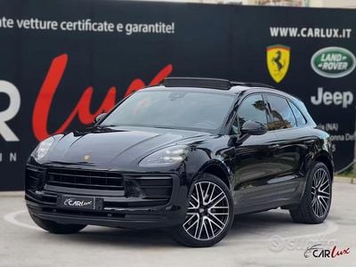 Usata Porsche Macan Turbo 265 CV (194 kW) 2022 Nero jet metallizzato SUV