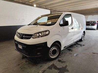 Usata Opel Vivaro Enjoy 101 CV (74 kW) 2023 Bianco Monovolume