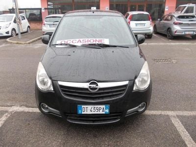 Usata Opel Agila Enjoy 86 CV (63 kW) 2009 Nero Utilitaria