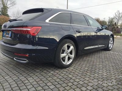 Usata Audi A6 Ambiente 204 CV (150 kW) 2022 Blu Station wagon