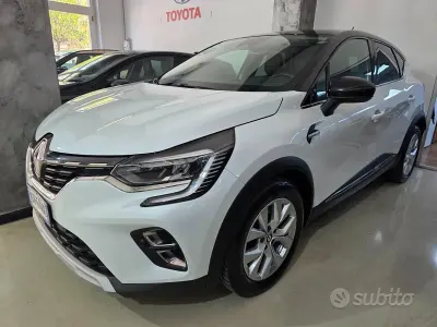 Second-hand Renault Captur RS Line 101 CP (74 kW) 2021 Alb SUV