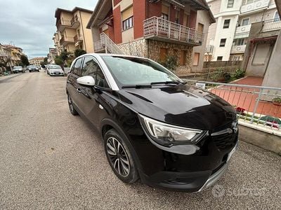 Usata Opel Crossland X 99 CV (72 kW) 2017 Nero SUV