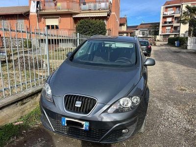 Usata Seat Altea XL Style 105 CV (77 kW) 2013 Grigio Monovolume