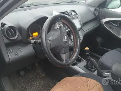 Usata Toyota RAV4 2007 SUV