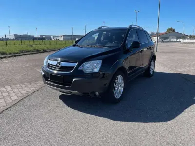 Usata Opel Antara Cosmo 150 CV (110 kW) 2008 Nero SUV