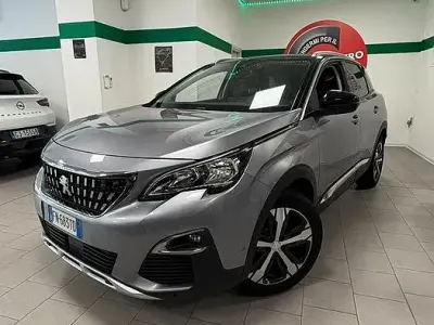 Usata Peugeot 3008 Allure 131 CV (96 kW) 2018 Grigio SUV