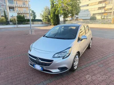 Usata Opel Corsa 90 CV (66 kW) 2018 Grigio Utilitaria