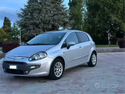 Usata Fiat Punto Evo 75 CV (55 kW) 2010 Grigio Utilitaria