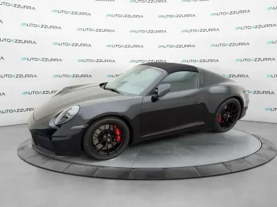 Nuova Porsche 911 Targa 4 541 CV (397 kW) 2025 Grigio Cabrio