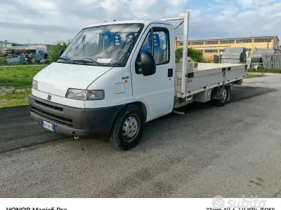 Gebraucht Fiat Ducato 86 PS (63 kW) 2001 Weiß Van
