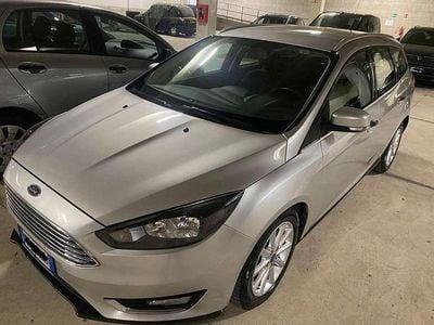 Usata Ford Focus Titanium S 120 CV (88 kW) 2017 Argento Station wagon