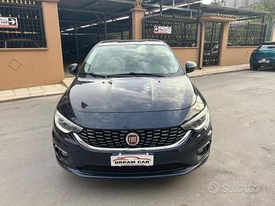 Usata Fiat Tipo Lounge 120 CV (88 kW) 2017 Blu Berlina