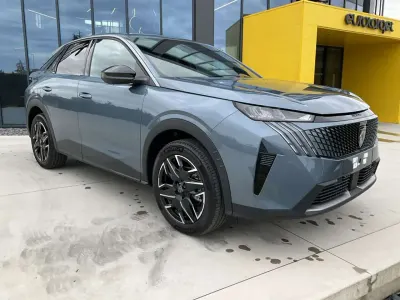 Nuova Peugeot 3008 Allure 145 CV (106 kW) 2026 Blu/azzurro SUV