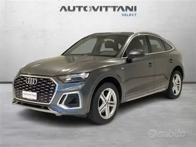 Begagnad Audi Q5 Sportback S-Line 204 HK (150 kW) 2023 Grå SUV