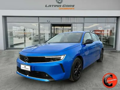 Usata Opel Astra Elegance 110 CV (80 kW) 2022 Blu/azzurro Utilitaria
