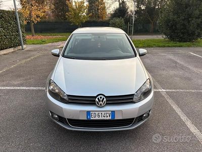 Usata VW Golf VI Highline 105 CV (77 kW) 2010 Grigio Utilitaria