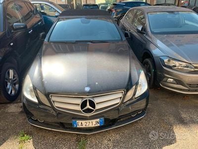 Mercedes E200