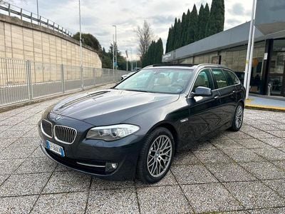 Usata BMW 525 Comfort Edition 218 CV (160 kW) 2013 Grigio Station wagon