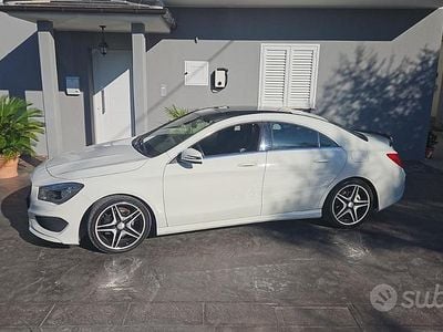 Usata Mercedes CLA200 AMG 136 CV (100 kW) 2015 Bianco Coupé