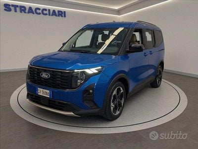 Usata Ford Tourneo Courier Active 126 CV (92 kW) 2024 Blu metallizzato Monovolume