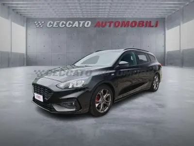 Usata Ford Focus Active 120 CV (88 kW) 2021 Nero Station wagon