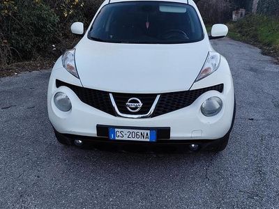 Usata Nissan Juke Tekna 110 CV (80 kW) 2013 Bianco SUV