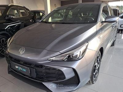 Usata MG MG3 Comfort 116 CV (85 kW) 2025 Nero Utilitaria