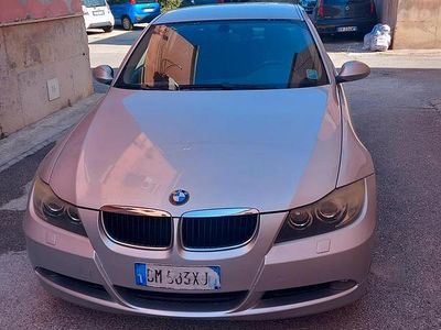 Begagnad BMW 320 177 HK (130 kW) 2008 Grå Sedan