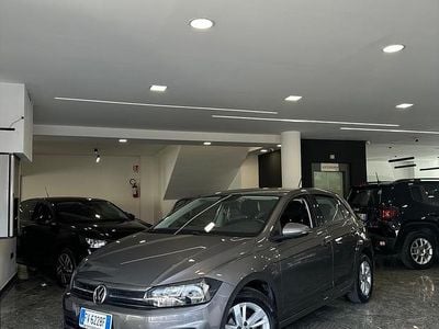 Usata VW Polo Trendline 80 CV (58 kW) 2018 Grigio Utilitaria