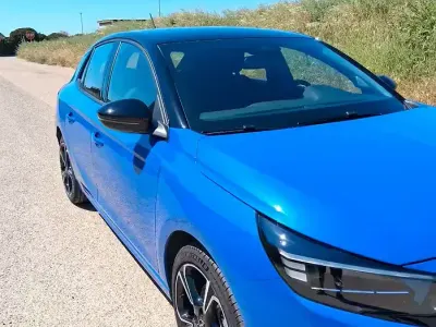 Usata Opel Corsa S 101 CV (74 kW) 2026 Blu Utilitaria