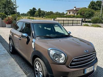 Usata Mini Countryman 150 CV (110 kW) 2012 Marrone SUV