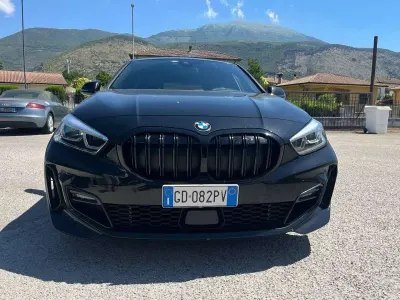 Usata BMW 116 M Sport 116 CV (85 kW) 2021 Nero Utilitaria