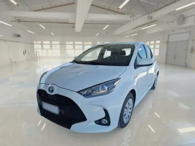 Usata Toyota Yaris Hybrid