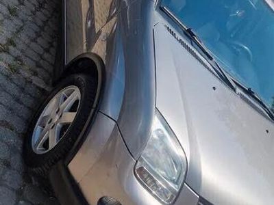 Usata Suzuki Ignis 94 CV (69 kW) 2004 Grigio Utilitaria