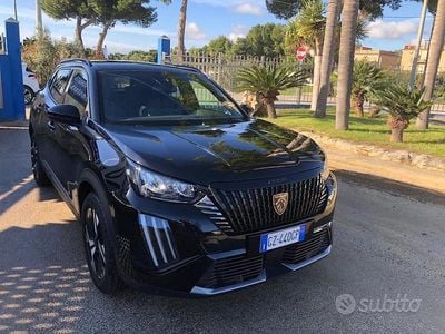 Usata Peugeot 2008 Allure 101 CV (74 kW) 2025 Nero SUV