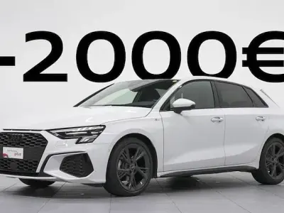 Begagnad Audi A3 S-Line 150 HK (110 kW) 2023 Vit Sedan