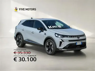 Nuova Renault Symbioz Techno 160 CV (117 kW) 2025 Grigio chiaro SUV