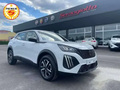 Nuova Peugeot 2008 Active 136 CV (100 kW) 2025 Bianco SUV