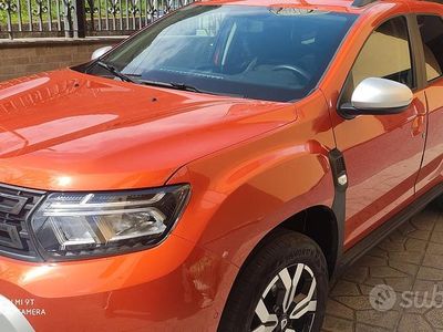 Usata 2022 Dacia Duster SUV | 15.600 € (Cara)