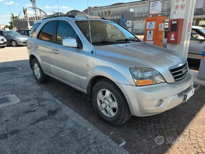 Usata Kia Sorento 170 CV (125 kW) 2007 Grigio SUV