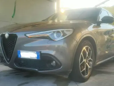 Usata Alfa Romeo Stelvio Super 150 CV (110 kW) 2018 SUV