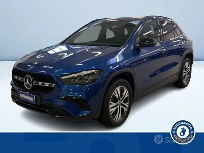 Begagnad Mercedes GLA180 Advanced Plus 116 HK (85 kW) 2025 Blå SUV